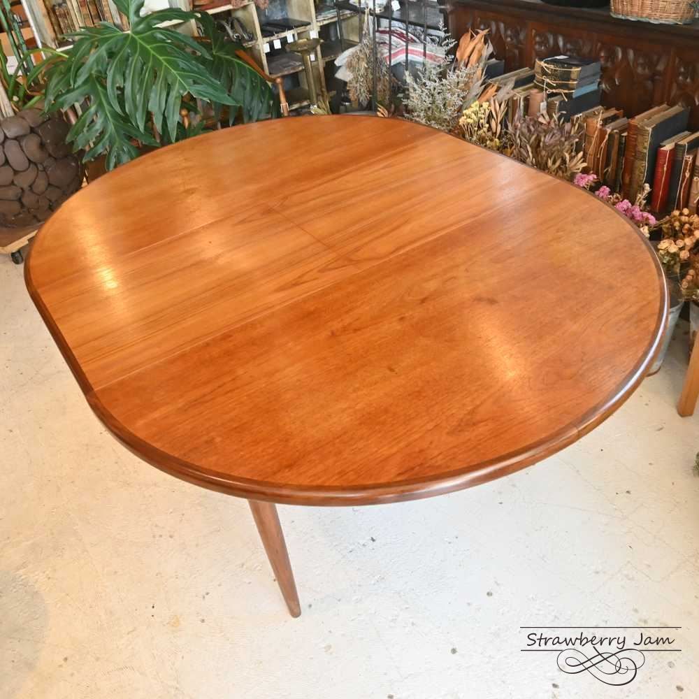 L3705-30-5 英国アンティーク Gplan ジープラン 北欧 ラウンドテーブル エクステンションテーブル ダイニングテーブル テーブル 丸テーブル イギリス