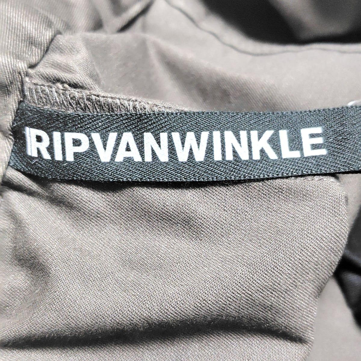 リップヴァンウィンクル パンツ
