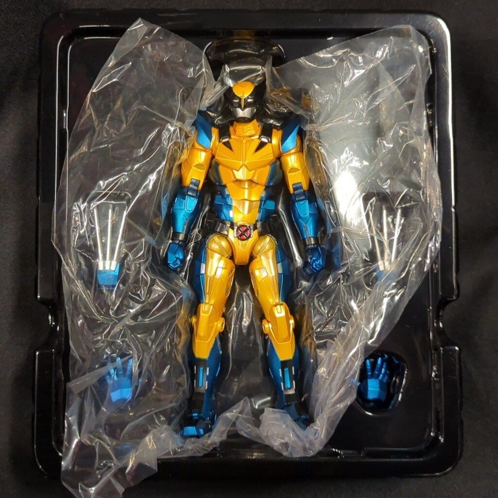 ストア 千値練 FIGHTING ARMOR X-MEN WOLVERINE ファイティング