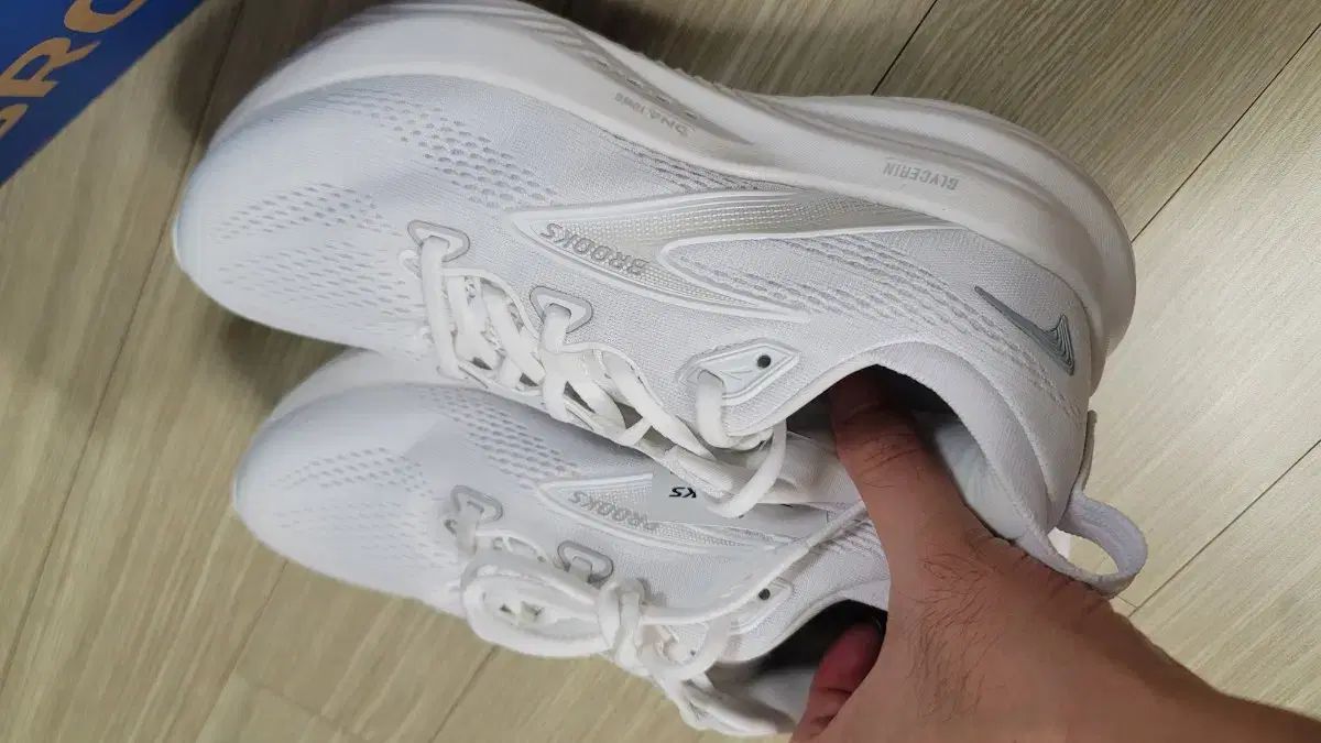 ブルックス ランニングシューズ グリセリン 22 レディース 245ワイド