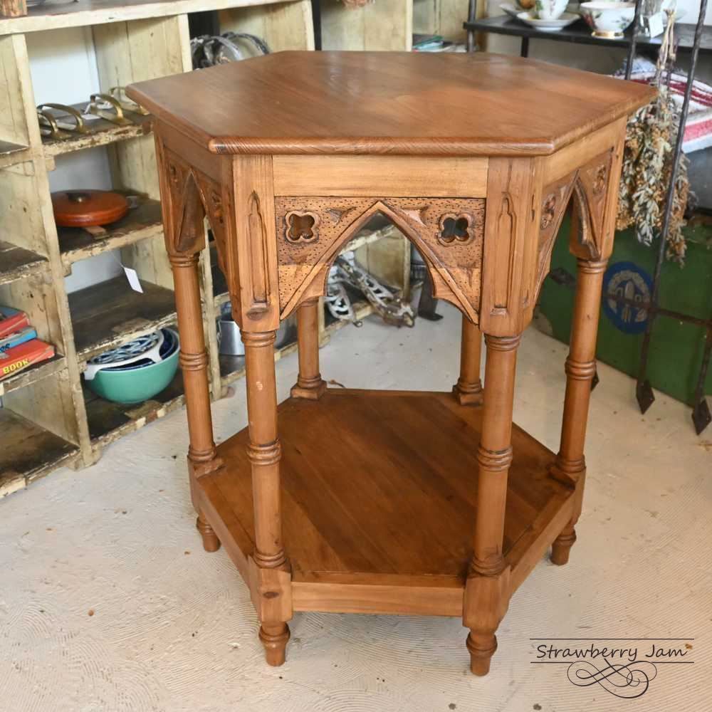 コーヒーテーブル