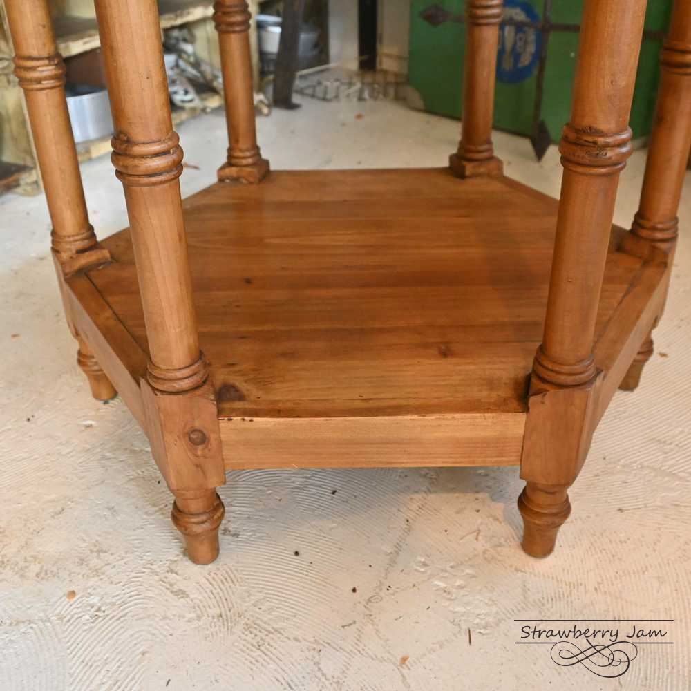 教会 サイドテーブル