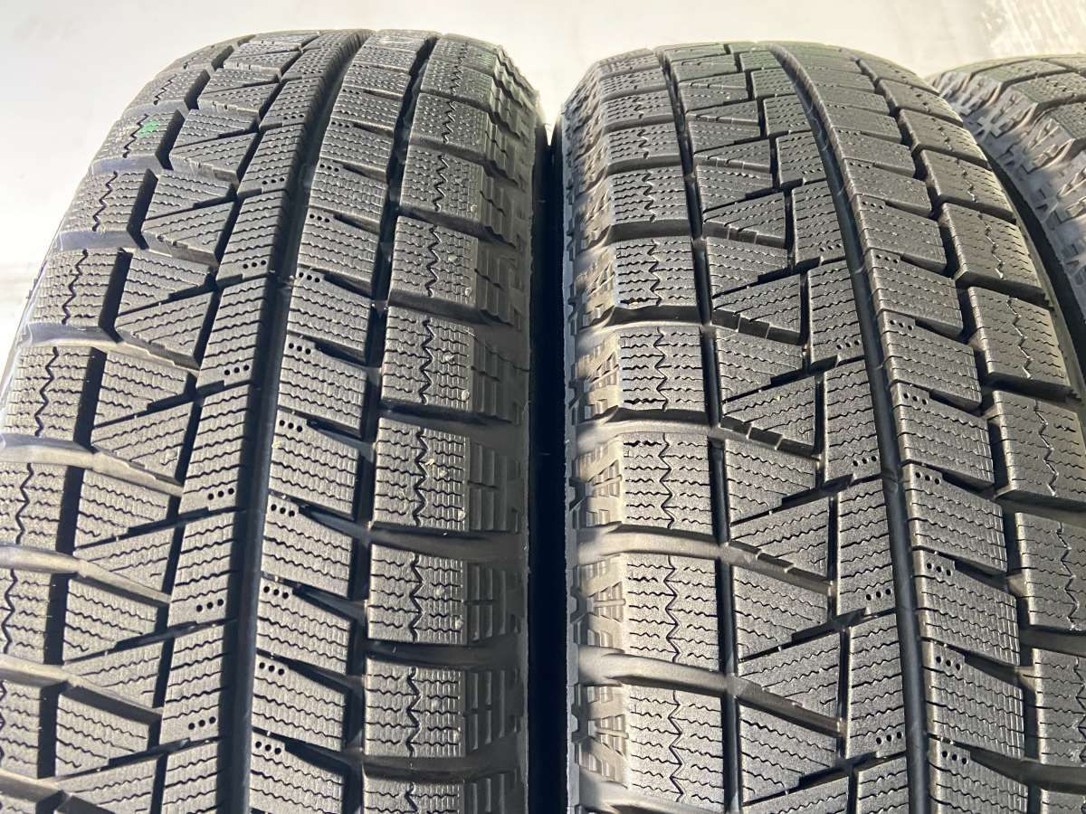 スタッドレスタイヤ
