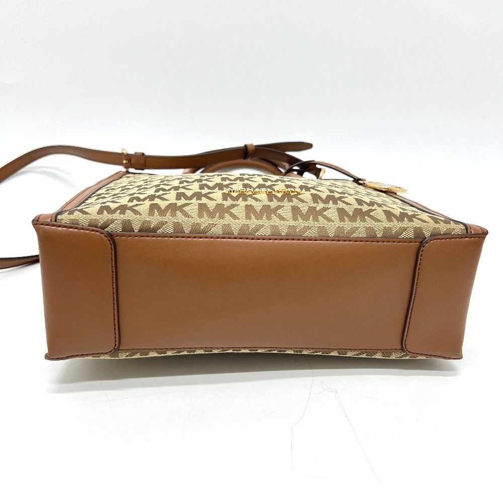 レザー|キャンバス