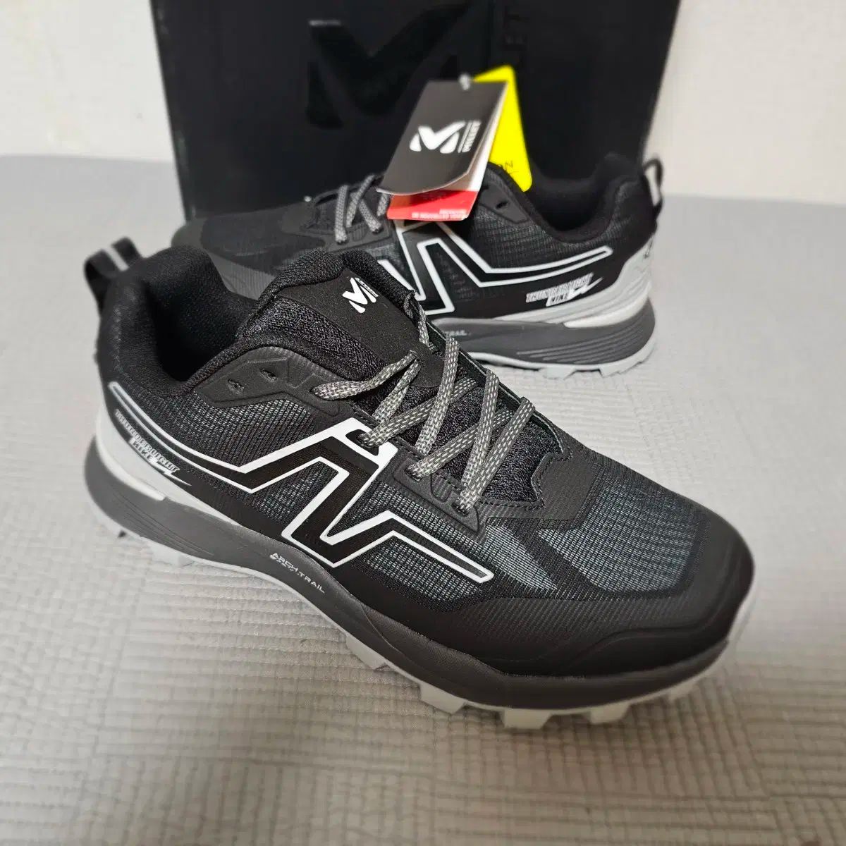 280 MILLET 軽量トレッキングシューズ|スニーカー