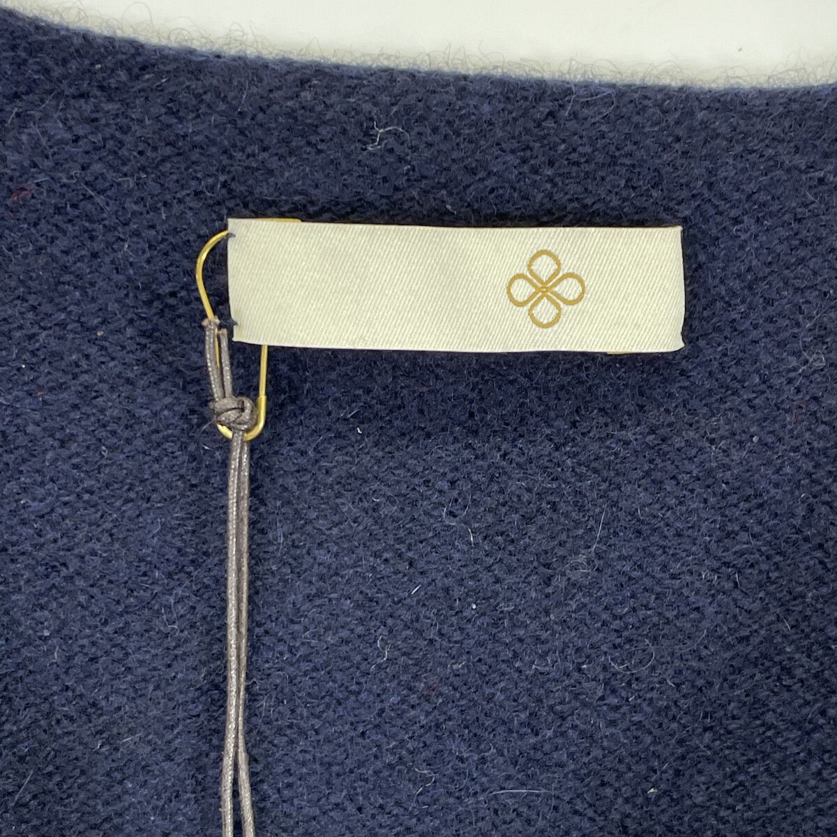  トウヨウボウシ 糸衣 HAKOBE ﾈｲﾋﾞｰ 08 IT-PC 0001 ｶｼﾐﾔ100 ｾｰﾀｰ 2 その他 トップス