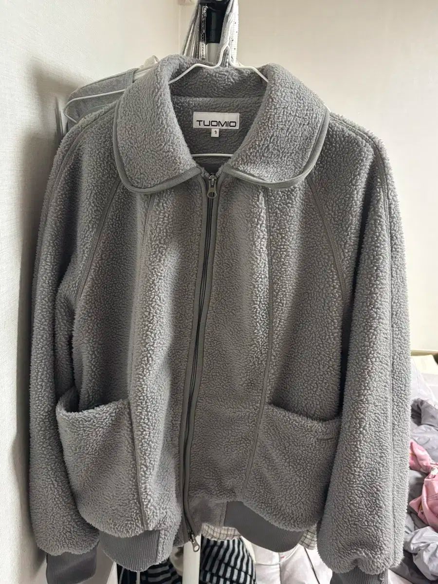 デュオミーオ フリース ブルゾン ジャケット チャコール