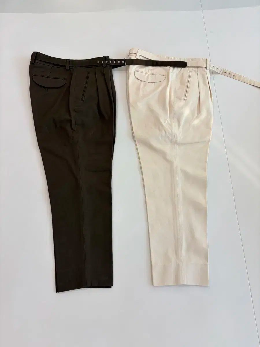 Years ago トゥ タック コットン パンツ