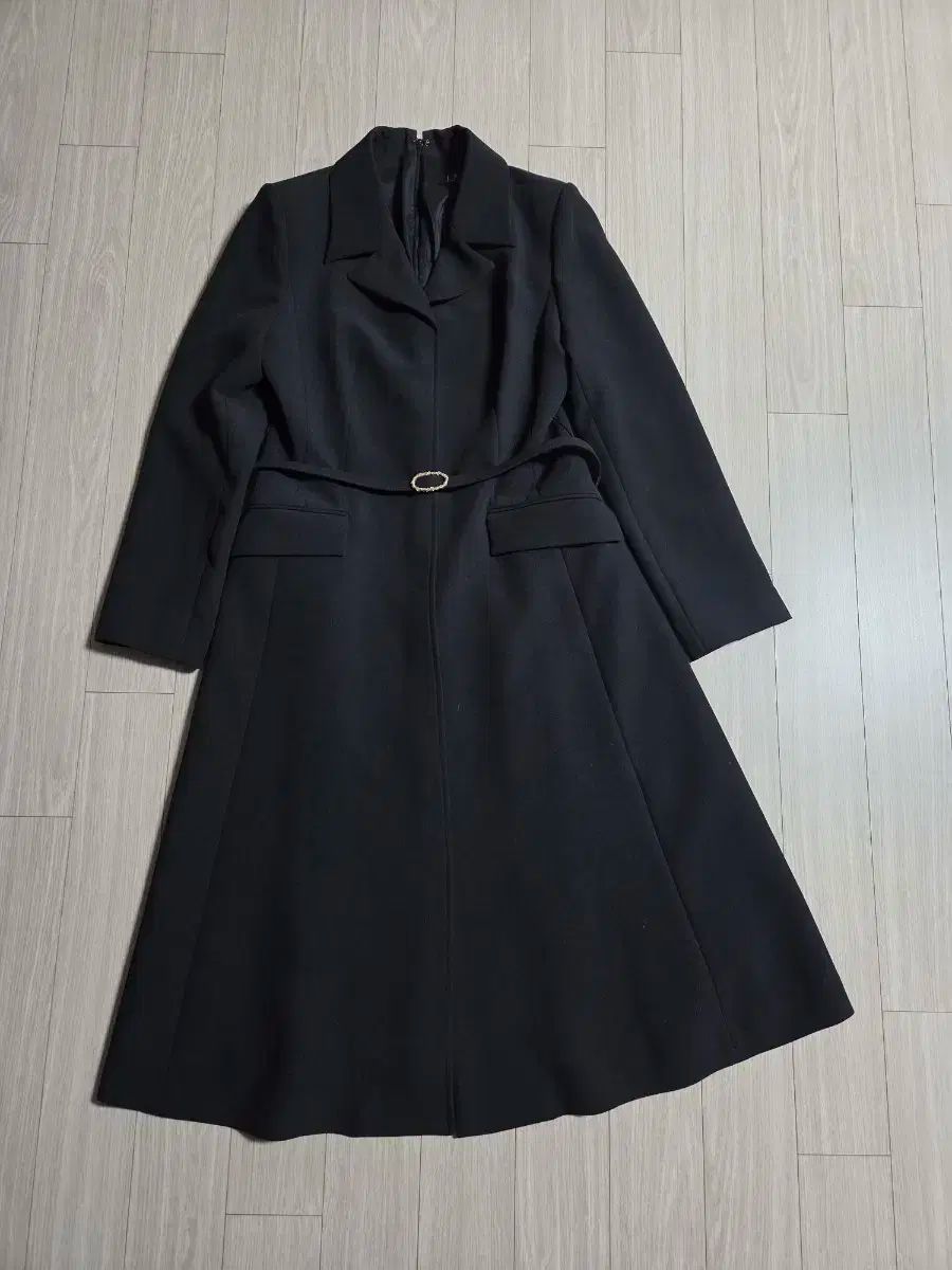 実際に着用1回 LYNN ONE PIECE 66サイズ ブラック