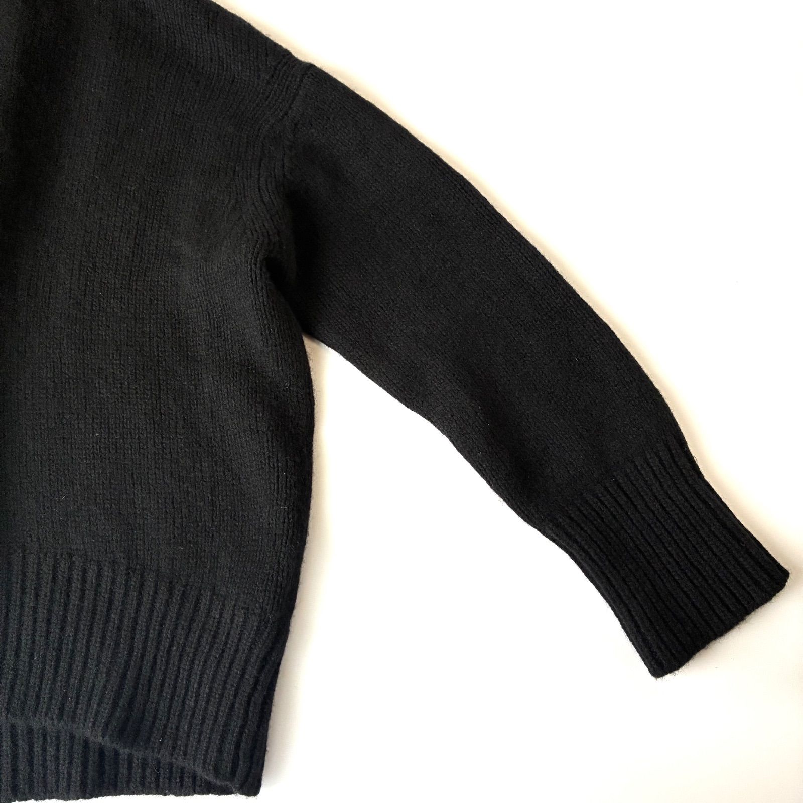 ギャルリーヴィー ファインウール ハイネック ニット 黒 ファイン