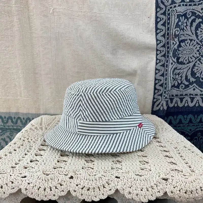 M|L ブルックス ブラザーズXシュプリーム ストライプ バケットハット 帽子