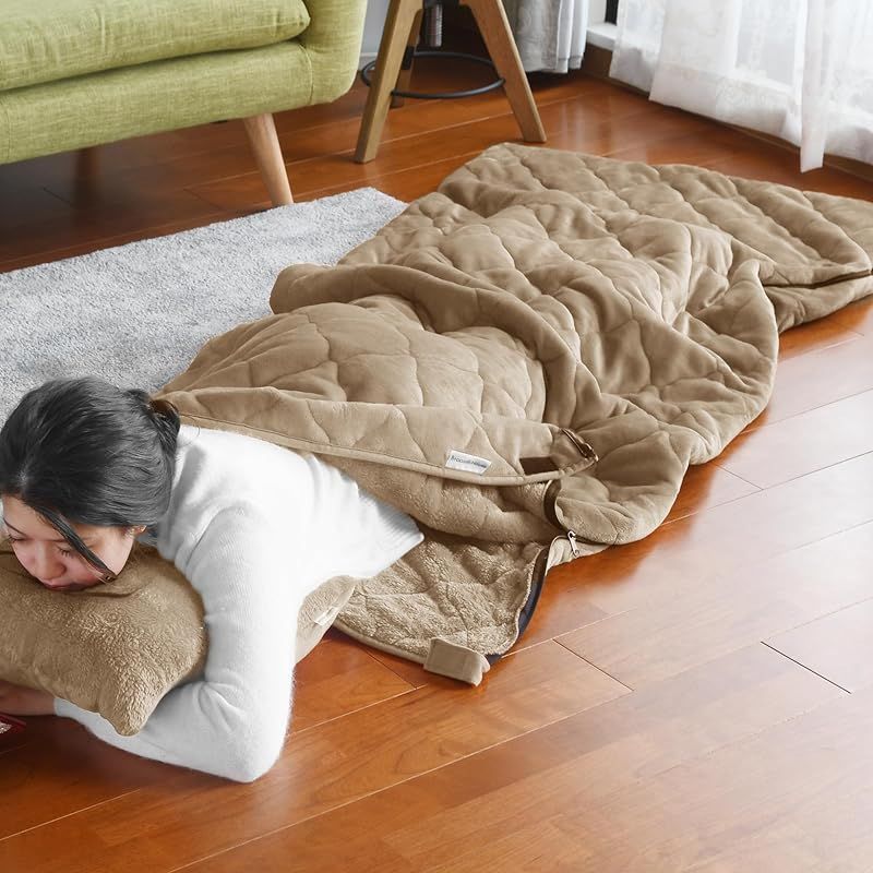 ブロッコリーハウス 寝袋 毛布タイプ 連結 家用 冬用 洗える 抗菌防臭 封筒型 ファミリー ふわふわ コンパクト 収納袋 アウトドア 暖かい キルト シュラフ 防災 災害時 ウォッシャブル 来客用 静電気防止 80×185cm ベージュ