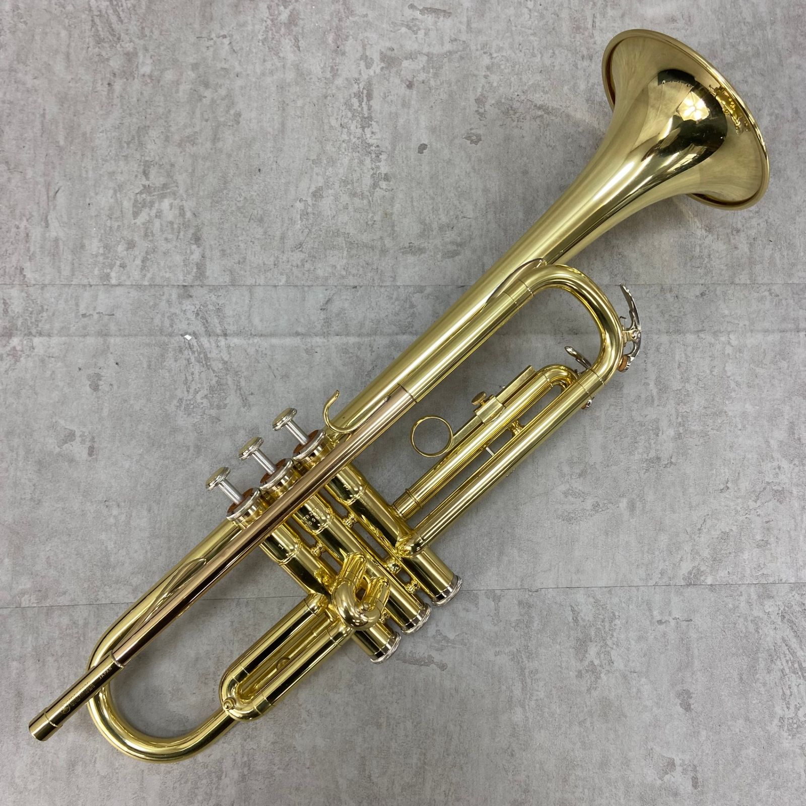 ヤマハ B♭トランペット YTR-2310 管楽器 Mボア イエローブラス ラッカー マウスピース ハードケース YAMAHA trumpet