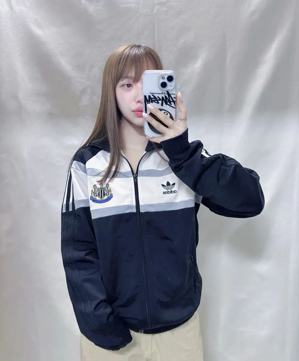 アディダス Newcastle United トラックジャージ