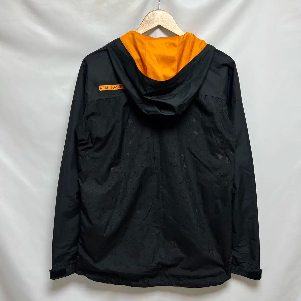 美品　90s adidas レアル・マドリード ウィンドブレーカー 正規品/90 アディダス レアルマドリード トレーナー 1314 ブラック