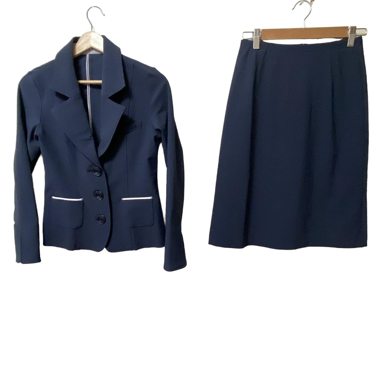 Regina Romantico レジィーナロマンティコ スカートスーツ レディース - ダークネイビー×アイボリー チェック柄|ウエストゴム