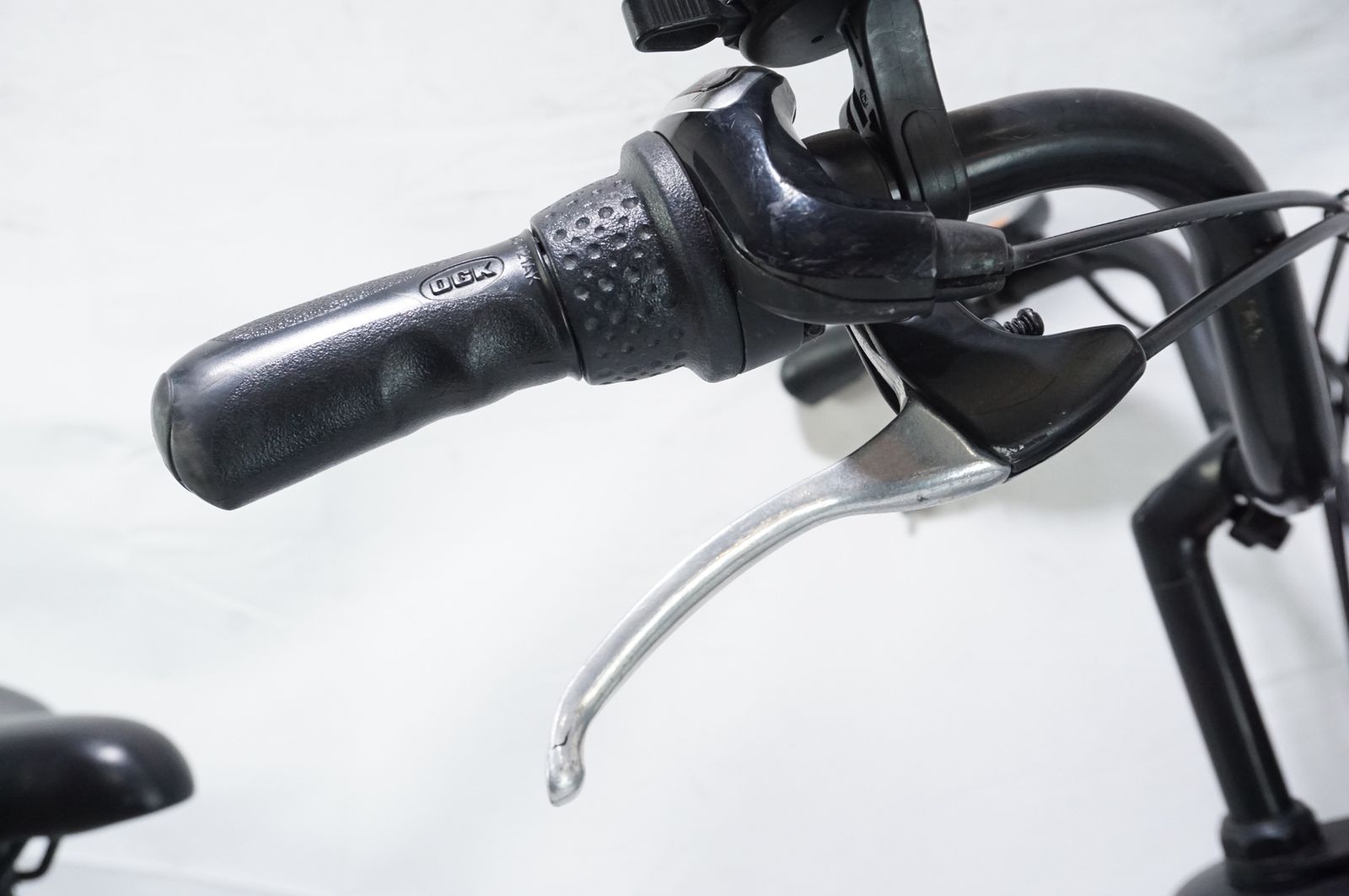 26インチ 電動アシスト自転車