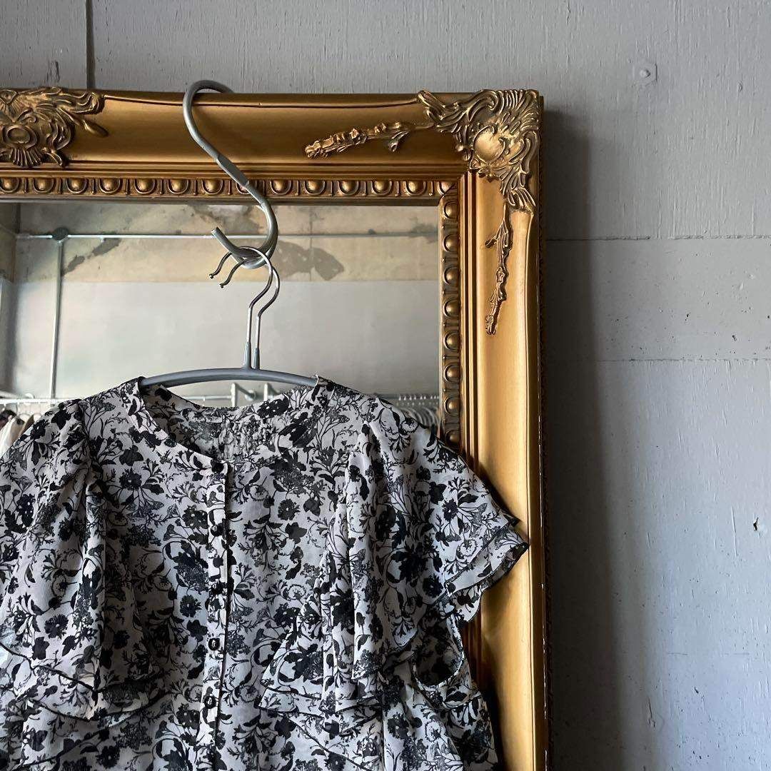 アナイ ANAYI フリル シフォン 花柄 総柄 ブラウス シャツ 半袖 お呼ばれ デート オフィスカジュアル 食事会