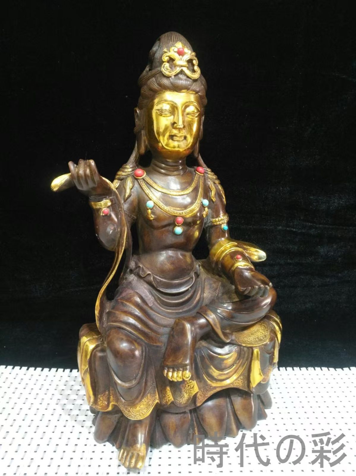 銅鍍金宝石装飾