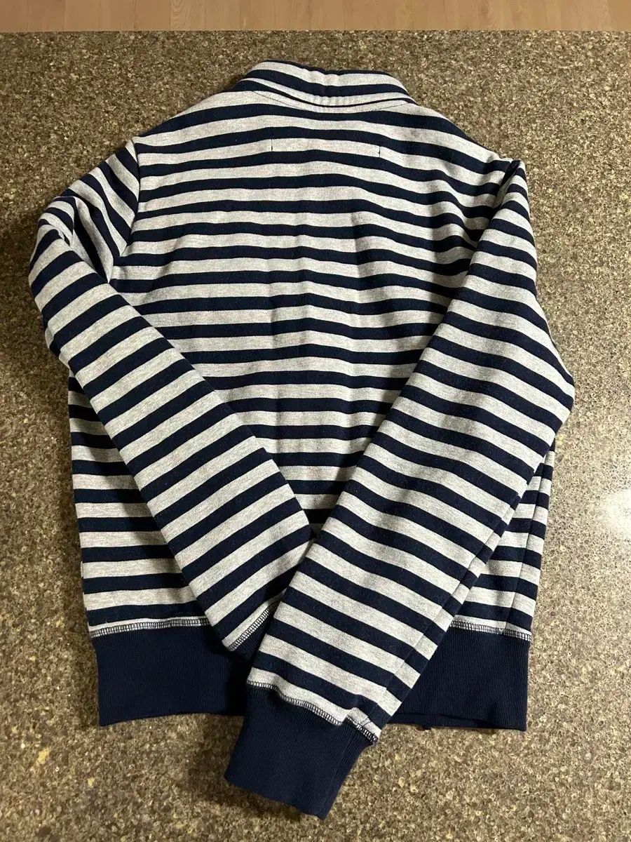 ジップアップ ジャケット