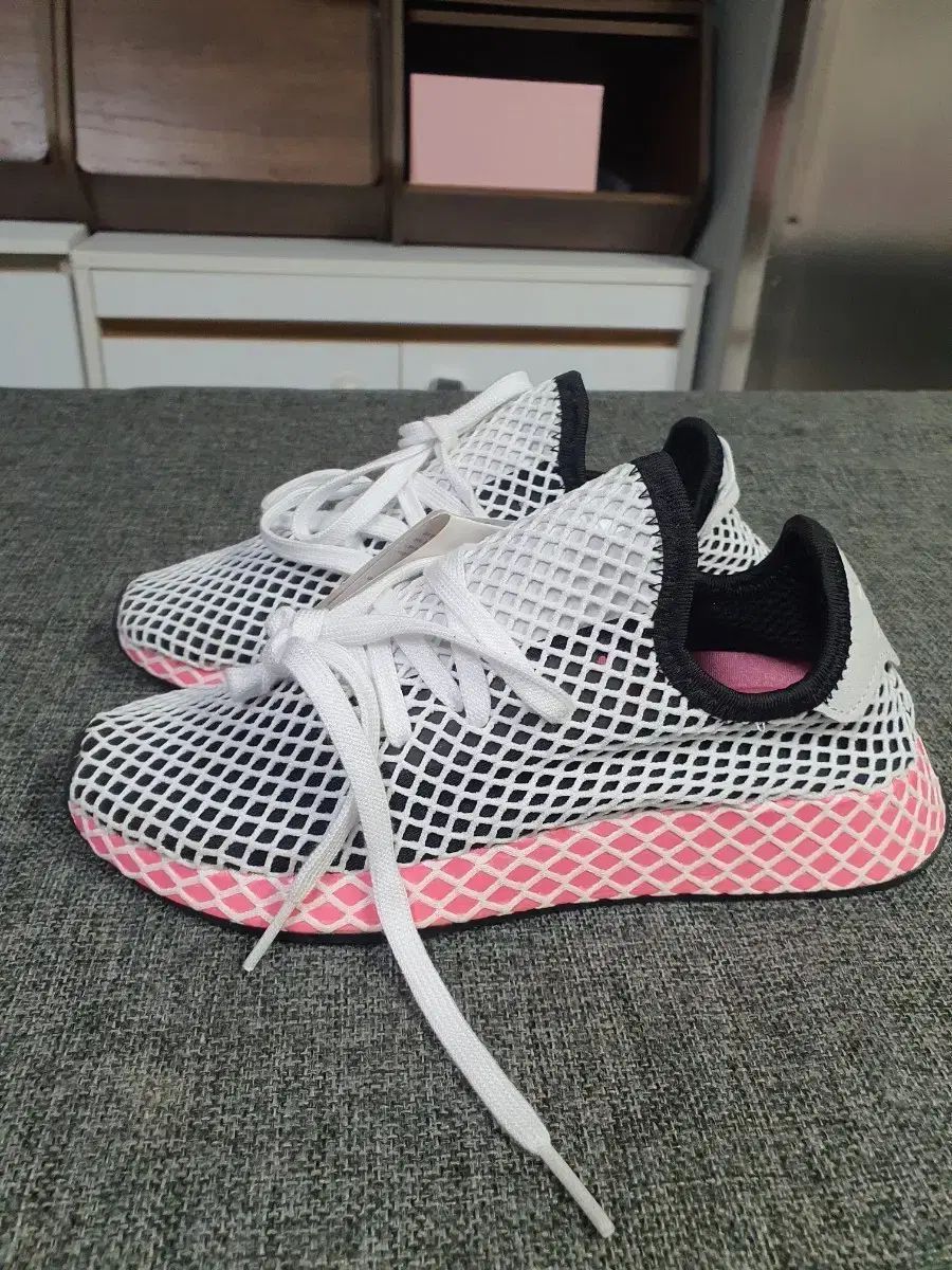 bombonero ボンプラミニ 蓄光 グリーンアクリルプレート