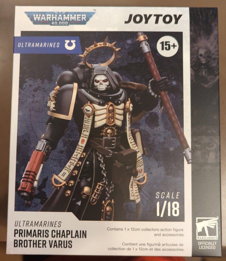JOYTOY WARHAMMER40,000 ULTRAMARINES PRIMARIS CHAPLAIN BROTHER