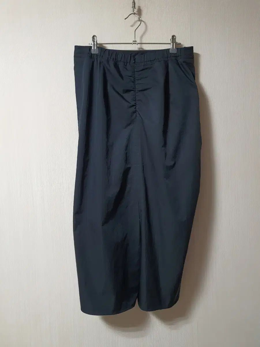 latt バッグスリットシャーリングスカート