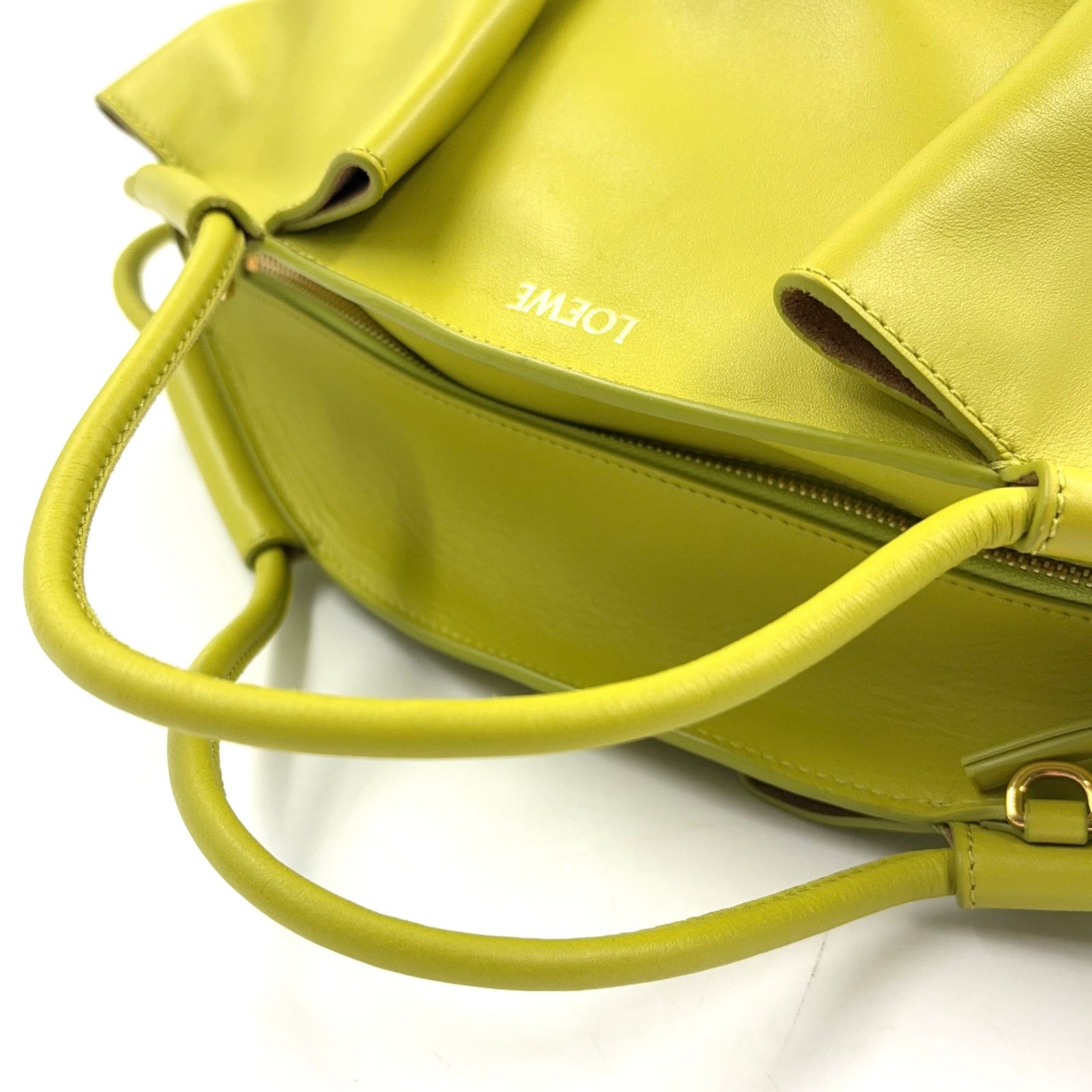 ハンドバッグ ゴールド