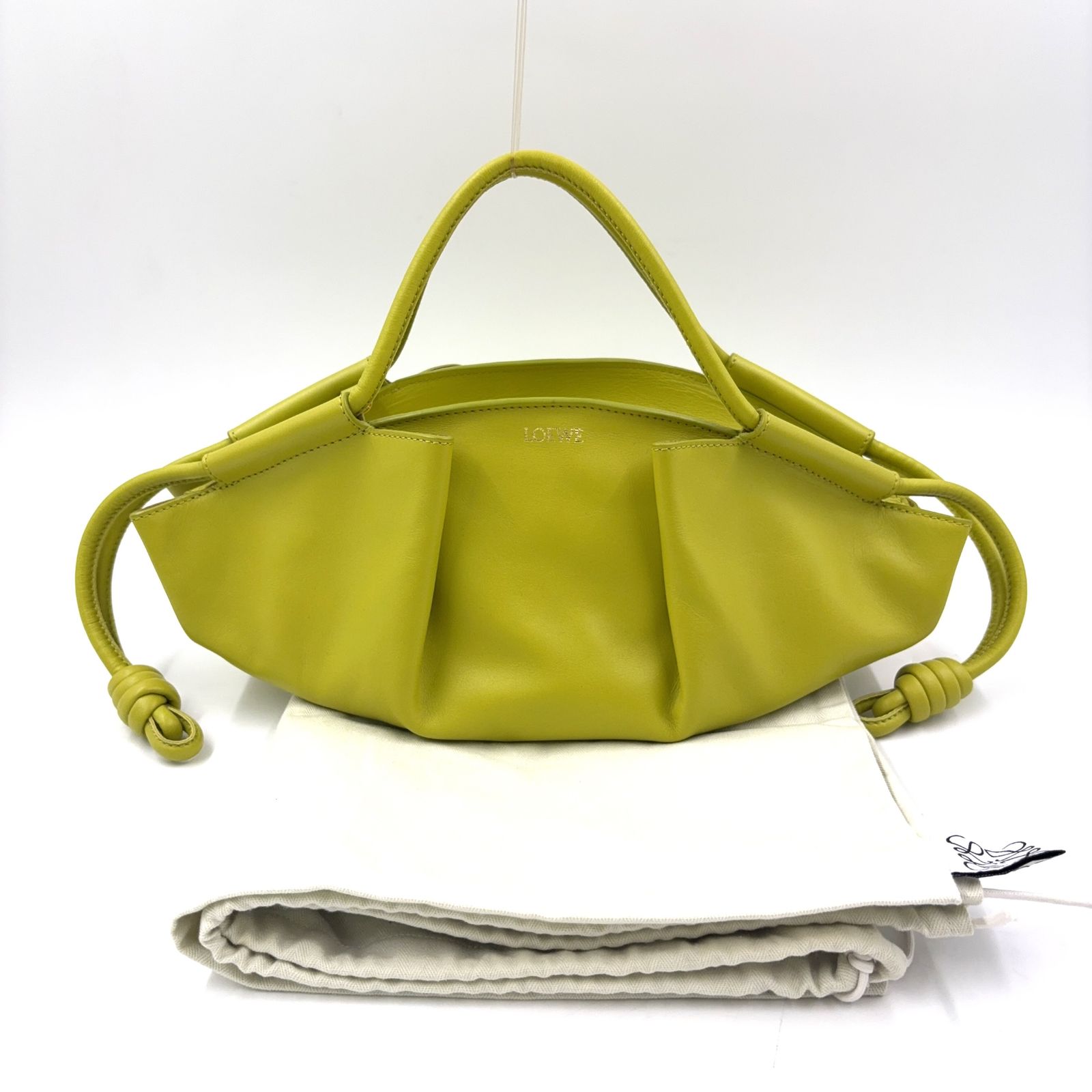 ショルダーストラップ付属なし