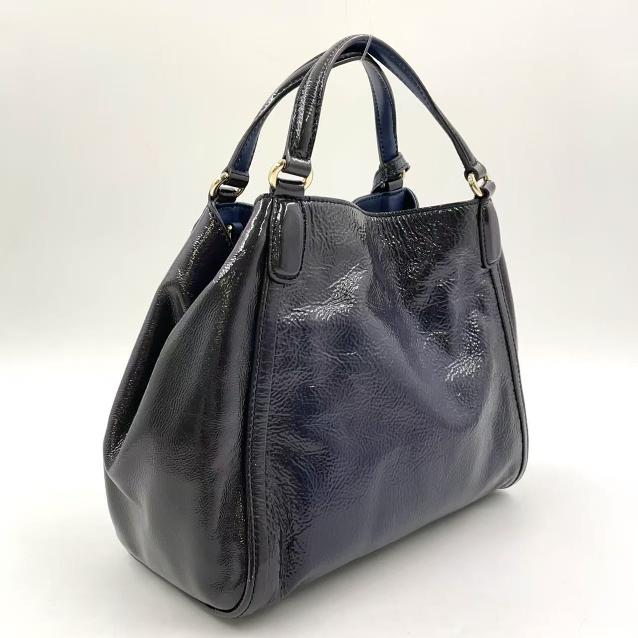 GUCCI ソーホー インターロッキングG ショルダーストラップ付属なし エナメルレザー パープル ハンドバッグ ゴールド 336751