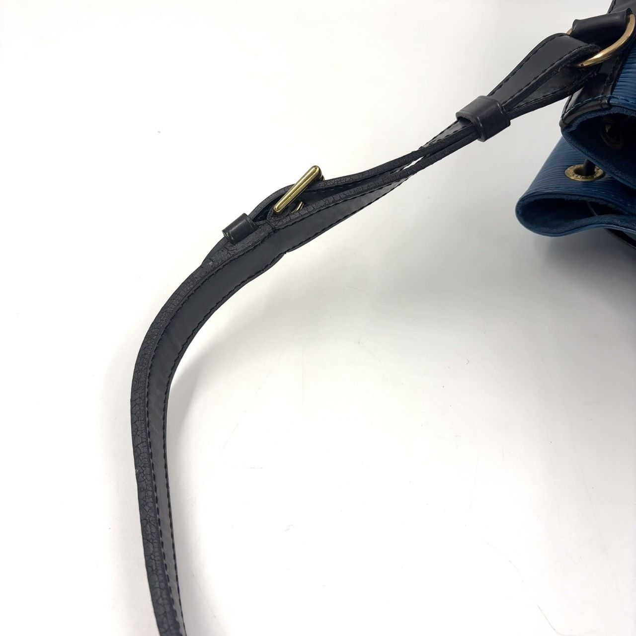 トレドブルー ノワール