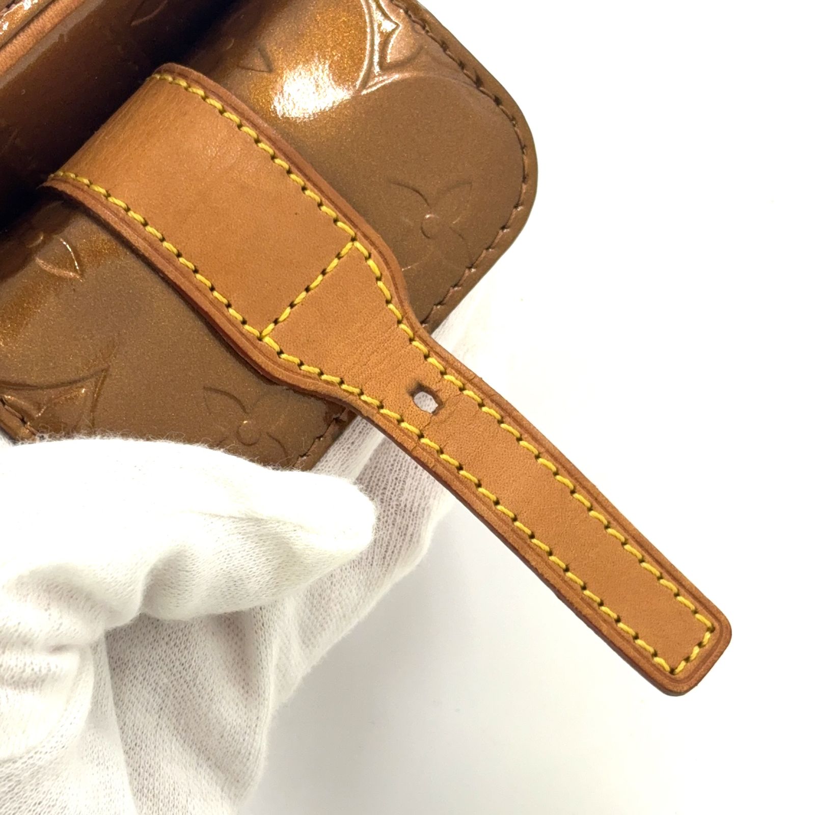 ショルダーバッグ