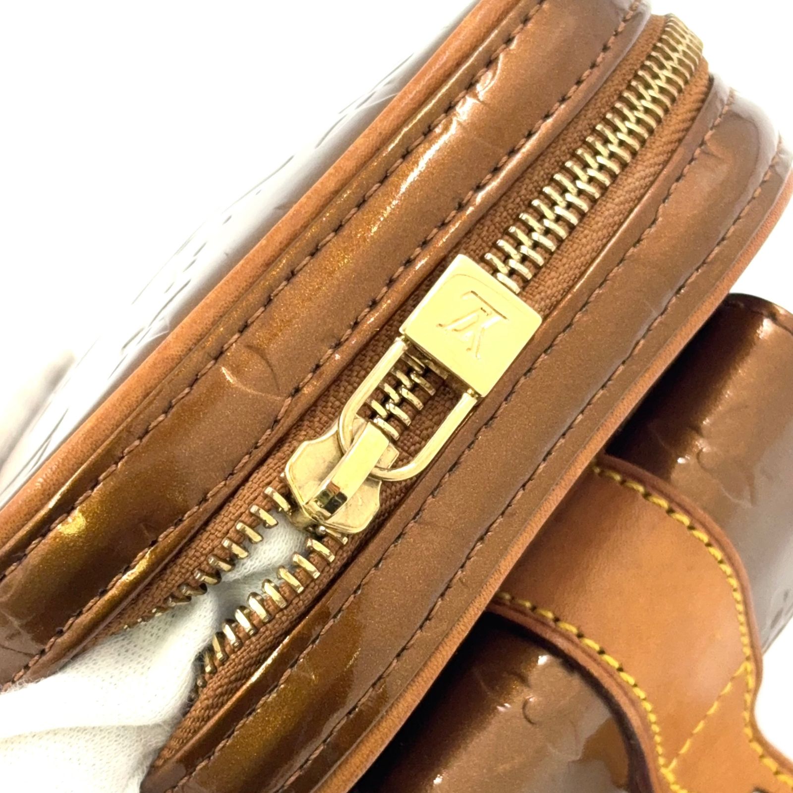 モノグラムヴェルニ