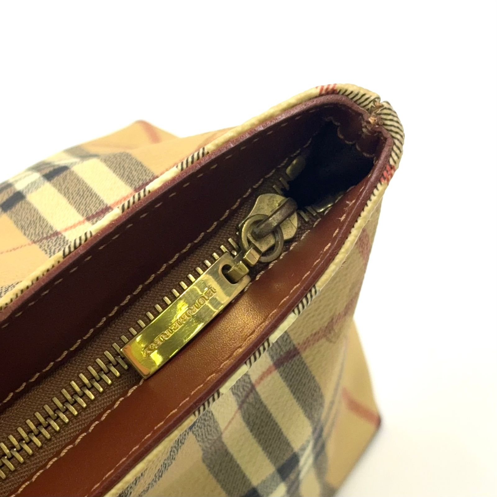 ベージュ トートバッグ