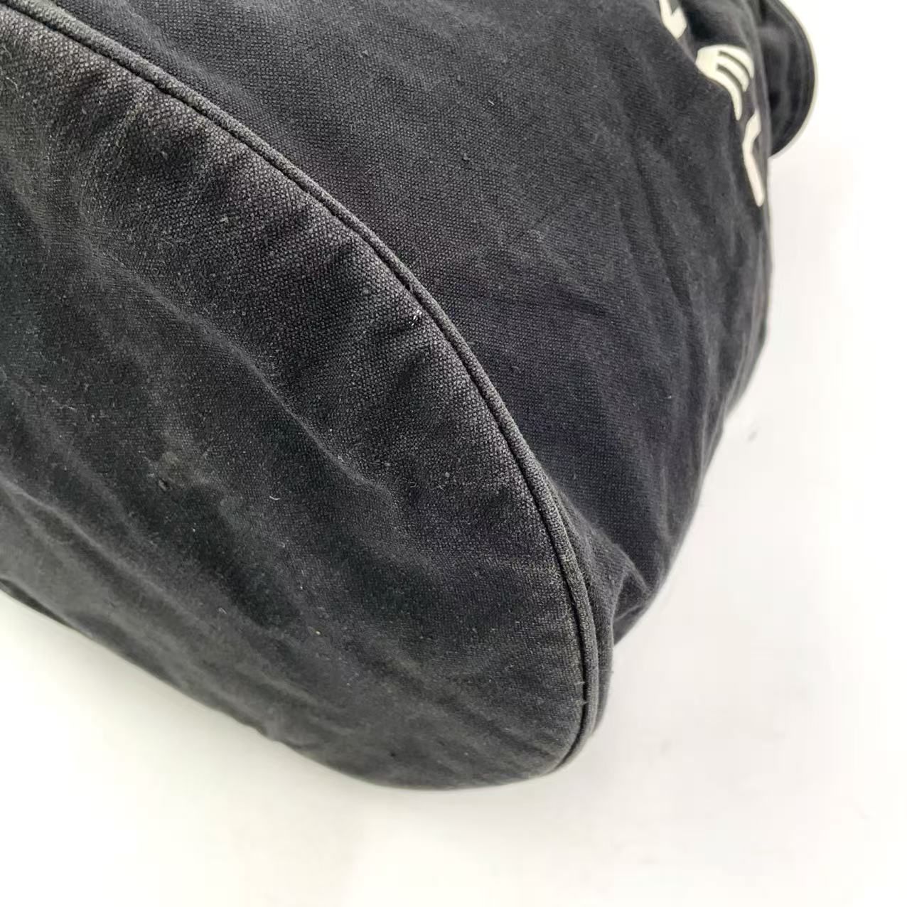 キャンバス ブラック