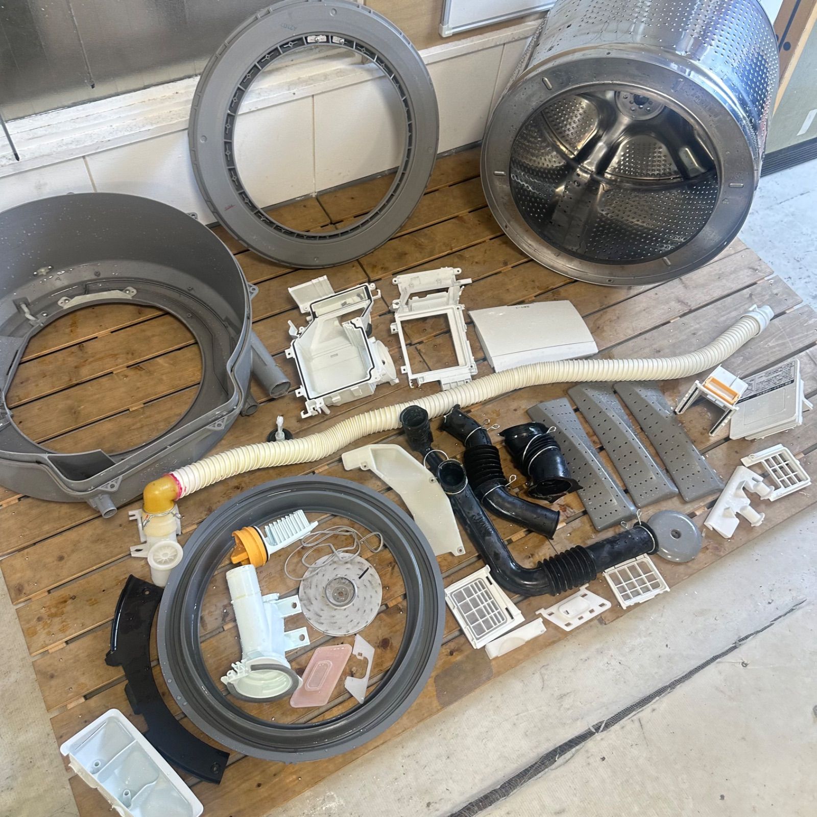 完全分解洗浄済ドラム式洗濯機