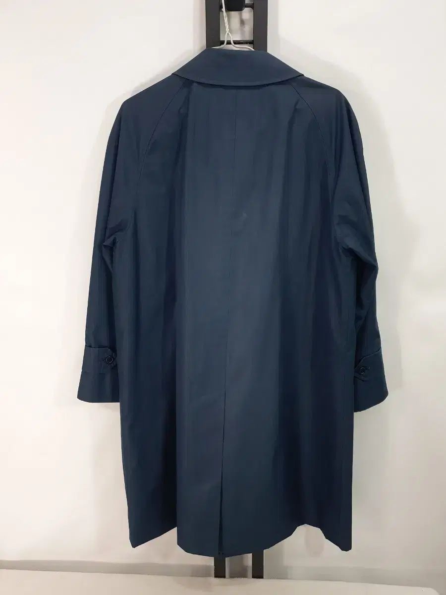 バーバリー シルク コート ネイビー 美品バーバリーステンカラーコートノバチェック大きいサイズネイビー