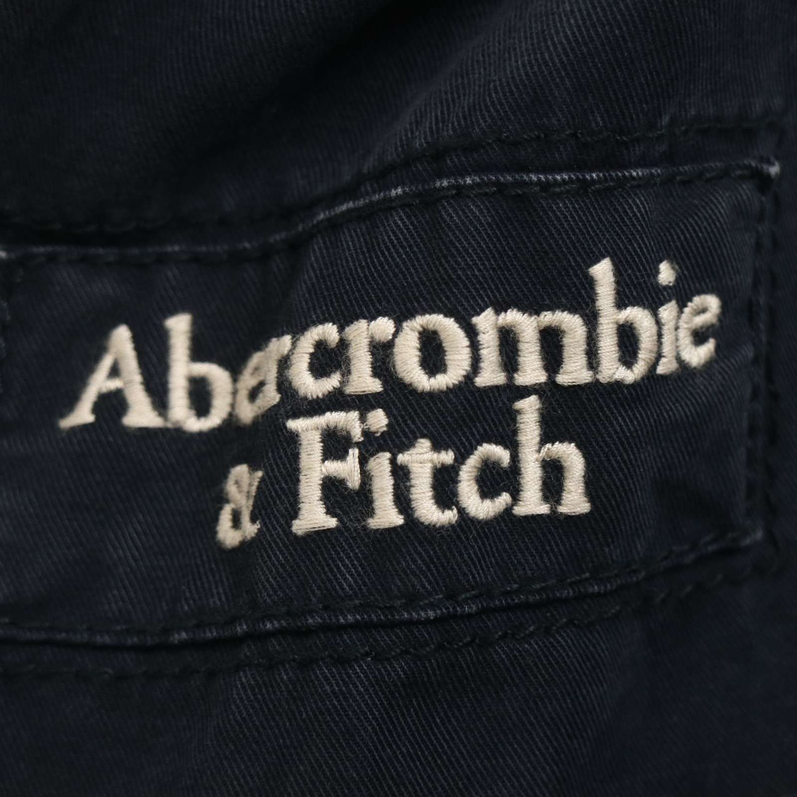 AVIREXのミリタリースタイルのインターミディエイトジャケット。Lサイズ