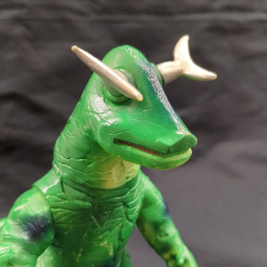 B-CLUB 1991年ブルマァク復刻 ウルトラセブン エレキング|クリーム成型-緑-青-銀-赤