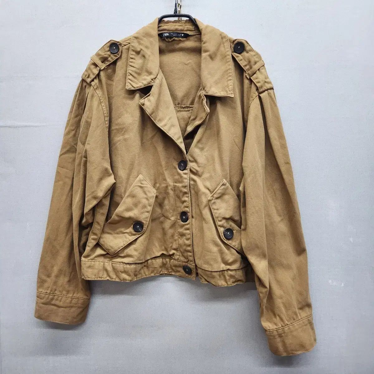 ZARA ザラ 肩章 ショート ジャケット XL - メルカリ