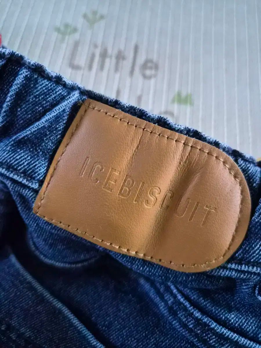 ケーブル編み カーディガン