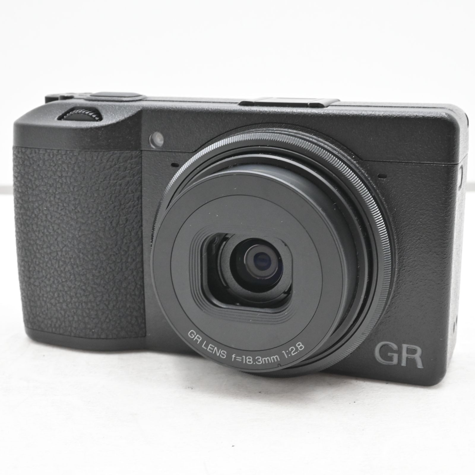 RICOH GR III ショット数3871 廃盤 生産終了品 リコー、ハイエンドコンデジ「RICOH GR IIIx」「RICOH GR III」の受注