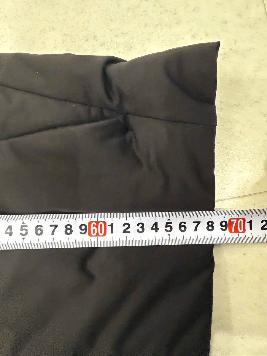 ナイキ ゴルフ エアロロフト ブラック ダウンベスト M