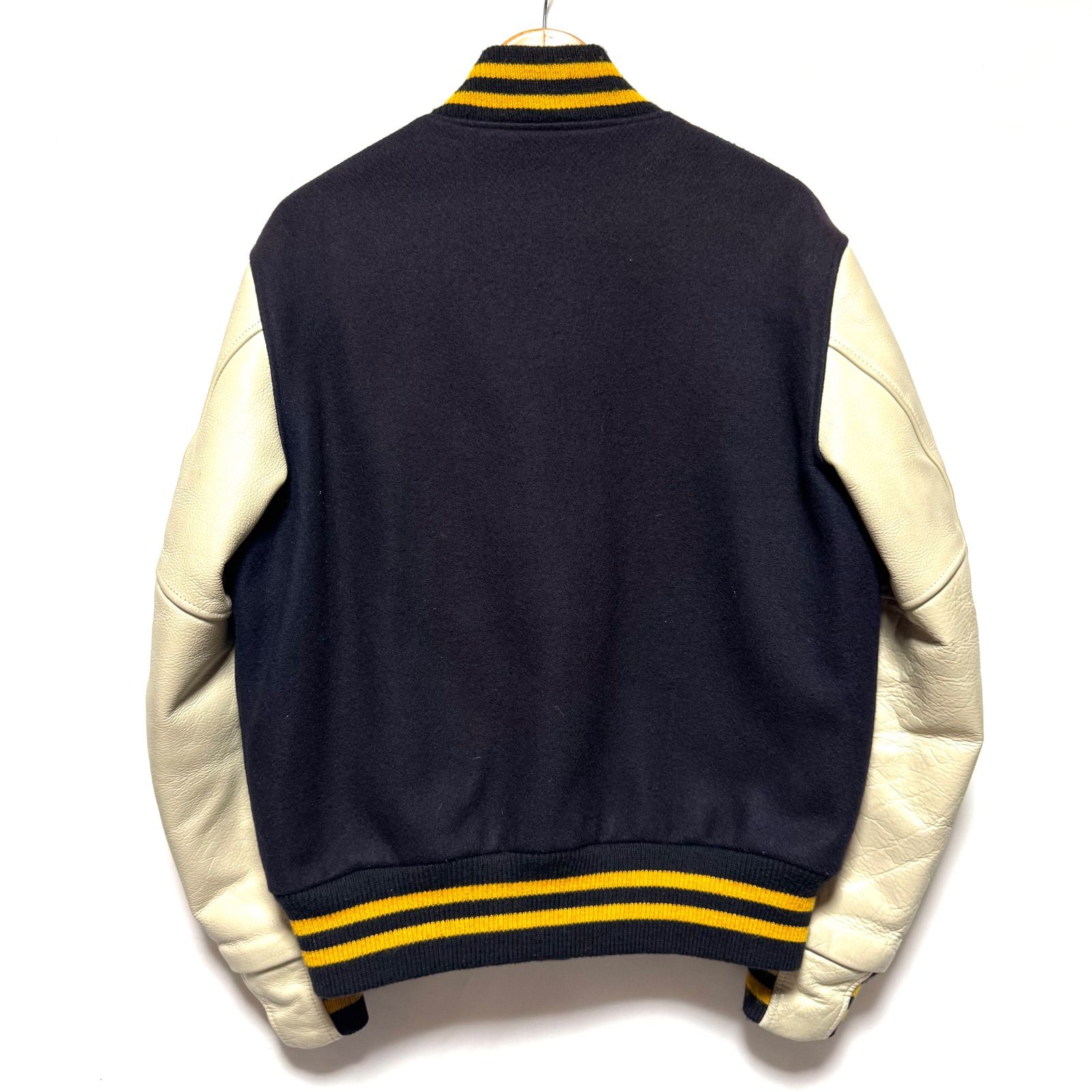 名作 g en bear ゴールデンベアー 商品名 VINTAGE 刺繍 セミデコ ワッペン スタジャン レザー ジャケット ブルゾン