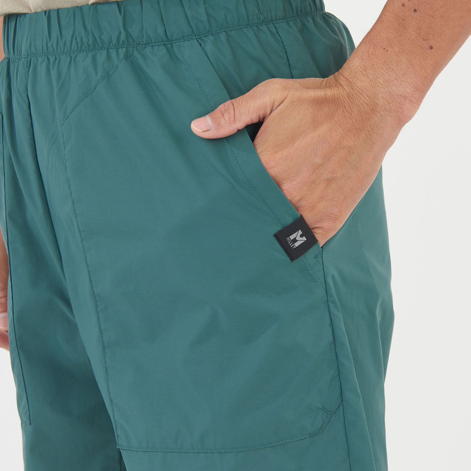 ウエスト総ゴム