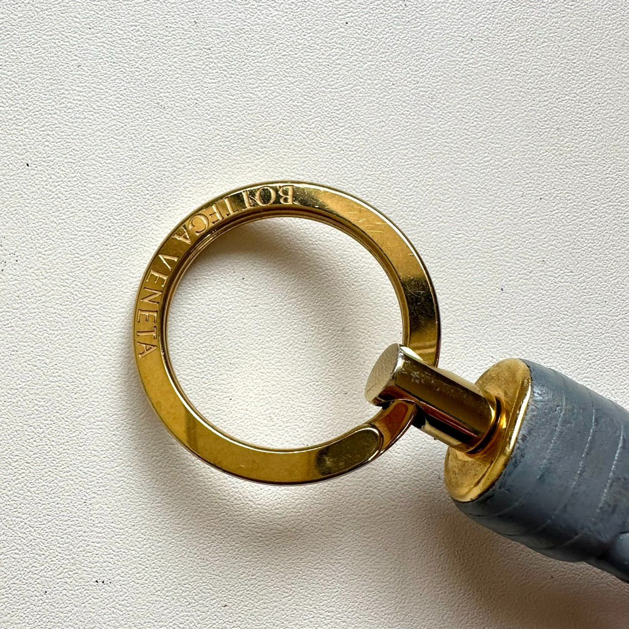 ボッテガヴェネタ BOTTEGA VENETA キーリング イントレチャート グレー