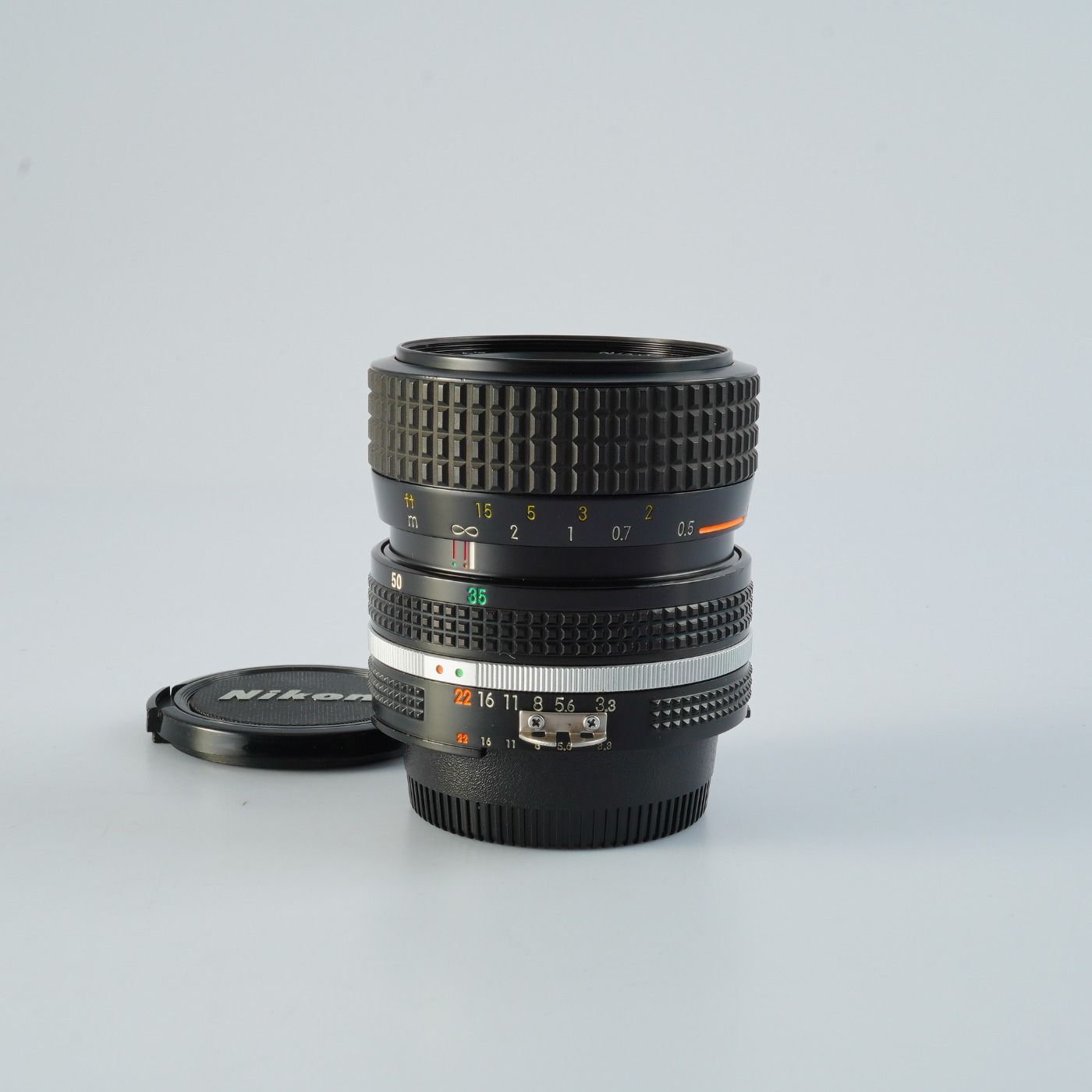 Nikon ニコン Ai-s Zoom-NIKKOR 35-70mm F 3.3-4.5 ズームレンズ