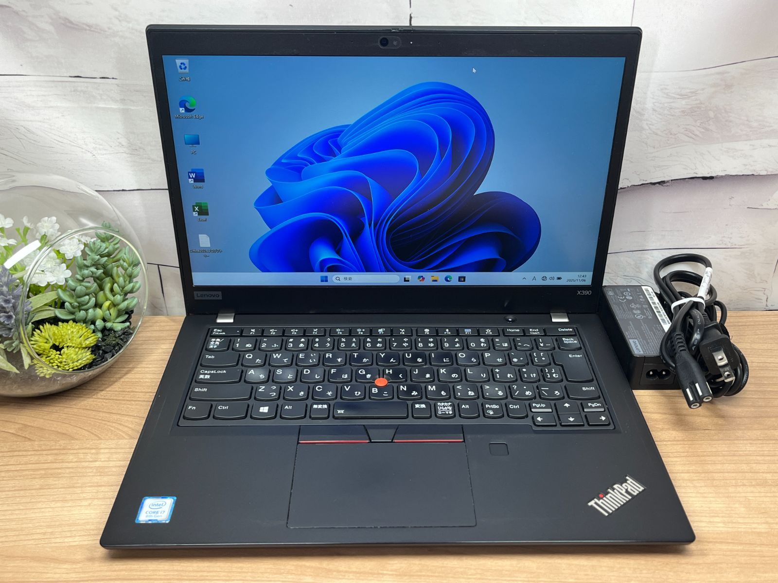 軽くて薄くすぐ使える NECノートPC Win11/SSD256GB/i5 8G NEC i5 8世代