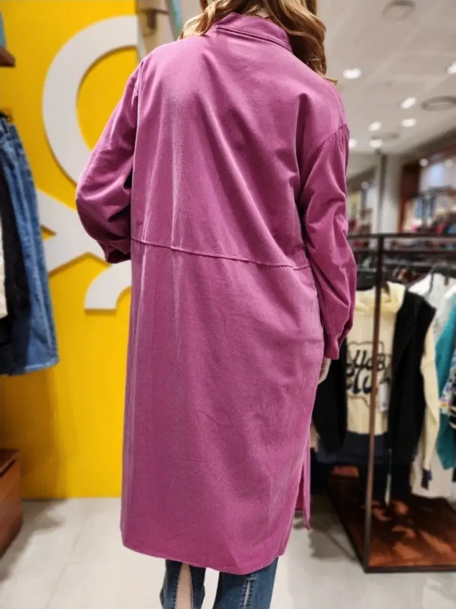 ベネトン ビビッド