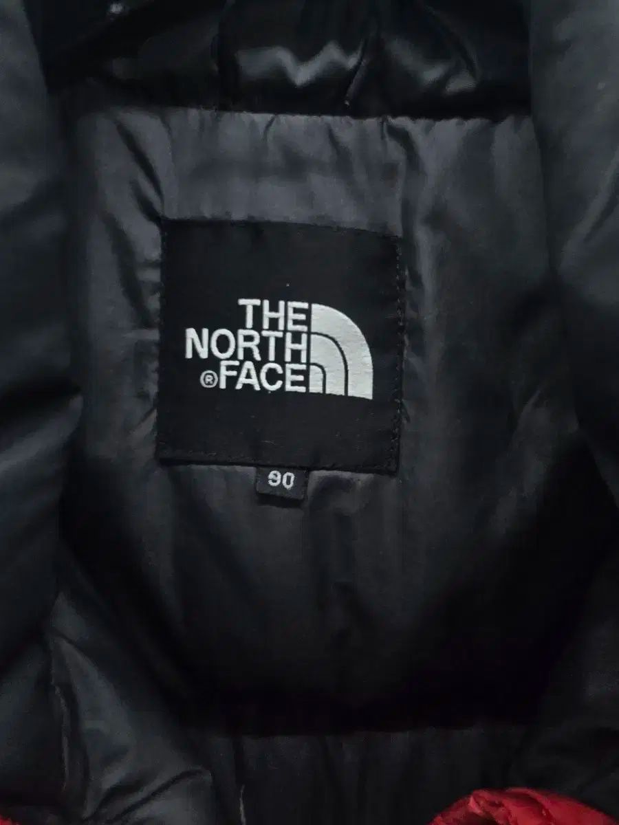 THE NORTH FACE ザノースフェイス 700 ヌプシ BEST ベスト レッド|ブラック